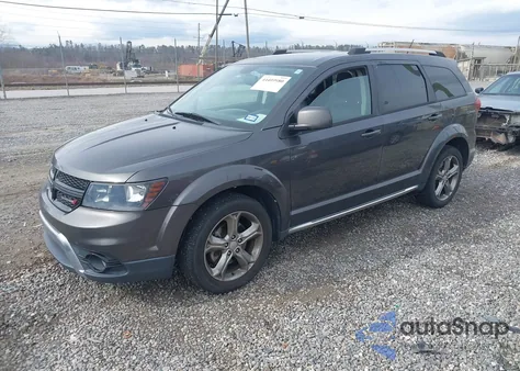 2017 Dodge Journey Crossroad Plus z USA, uszkodzony, nr VIN 3C4PDCGGXHT553986